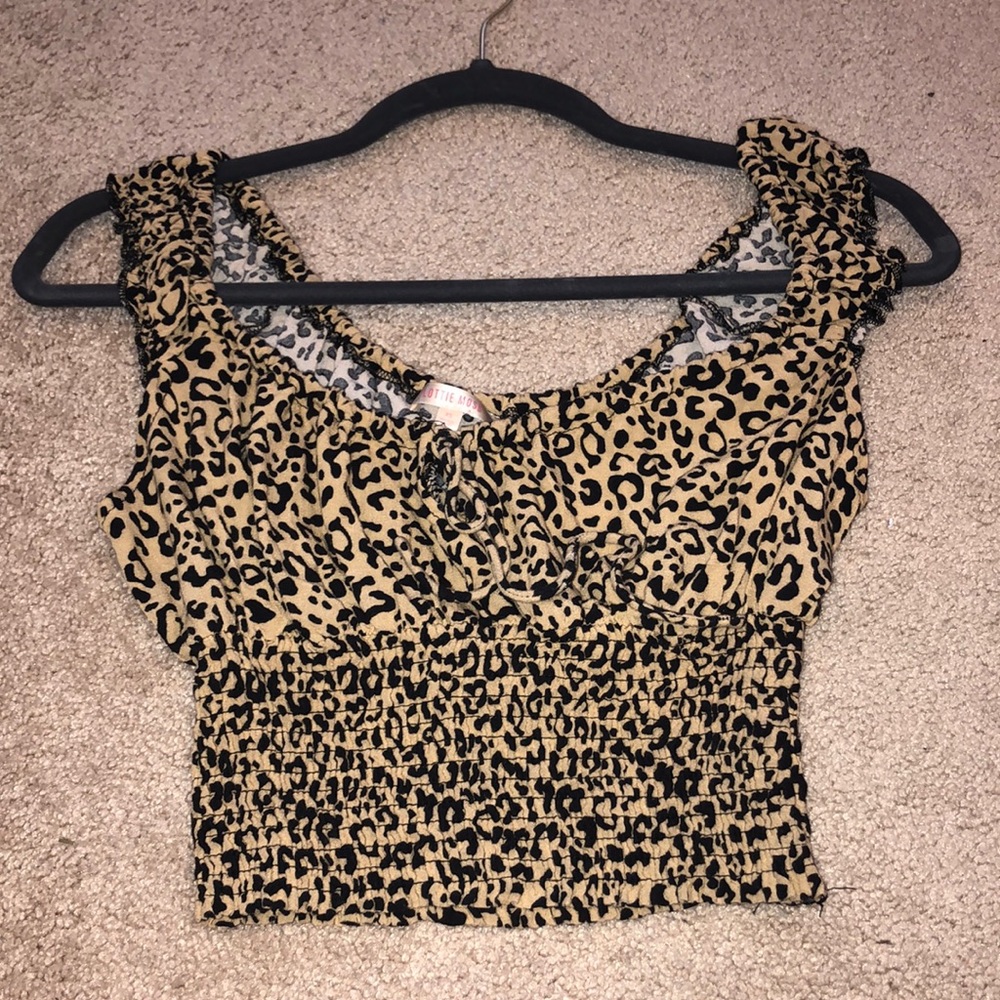Cheetah Print Crop Top/PacSun